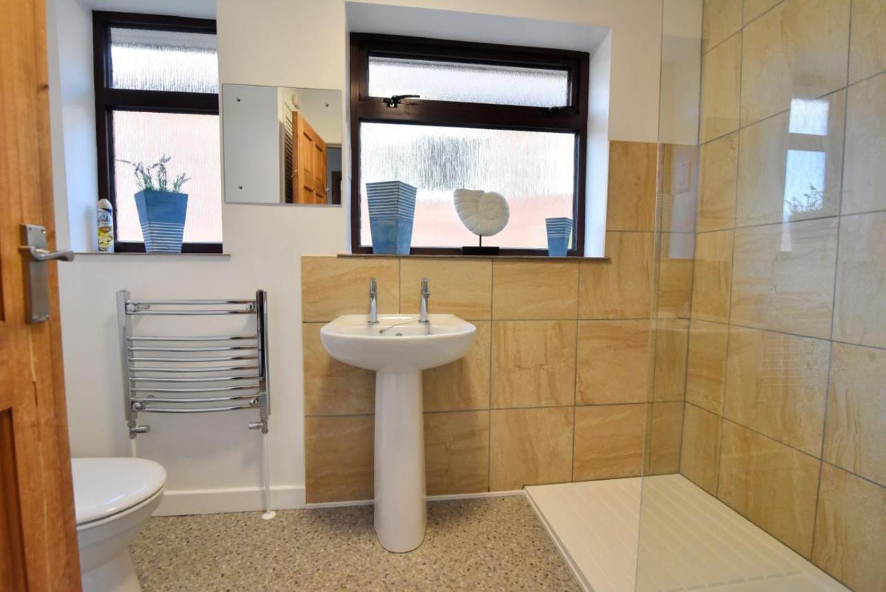 Villa Yonder View Lyme Regis Esterno foto